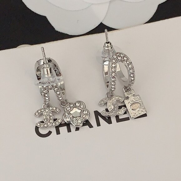 Chanel earrings - Picture 5 of 5